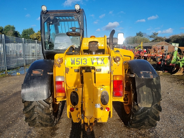 Chris Atkin & Son Ltd - JCB 530-70
